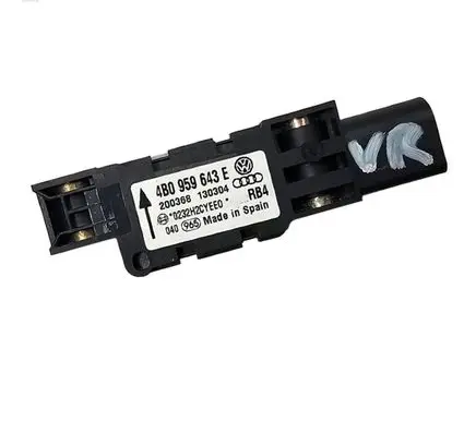Audi A8 S8 D3 4E Airbag deployment crash/impact sensor 4B0959643E 0232H2CYEE0 200368130304