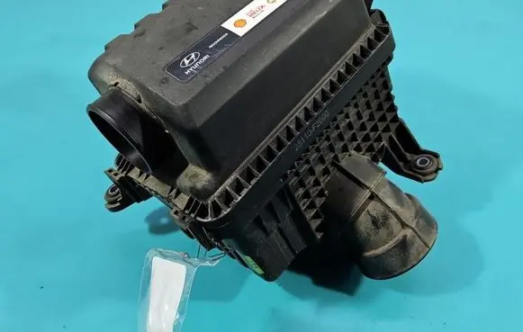 Air filter box