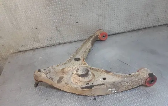Suzuki Vitara (ET/TA) Front lower control arm/wishbone 