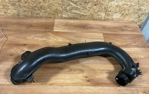 Ford Mondeo MK IV Intercooler hose/pipe N07011C160