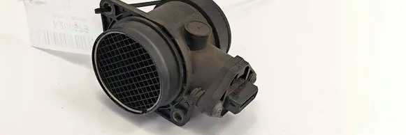 Audi A3 S3 8L Mass air flow meter 058133471A