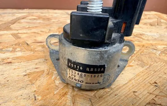 Nissan Qashqai+2 Ignition-blocking relay 25116BB50A