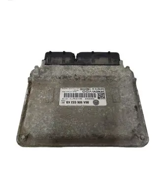 Skoda Octavia Mk2 (1Z) Engine control unit/module 06A906033 5WP4071604