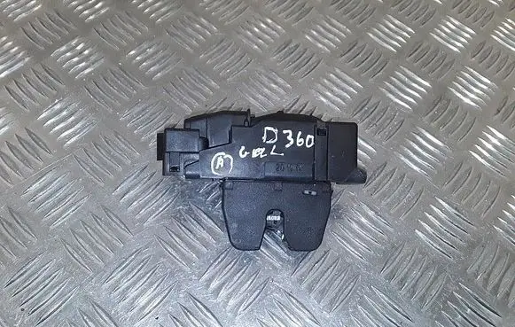 Opel Crossland X Tailgate/trunk/boot lock/catch/latch 3644675