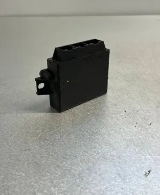 Volvo S70 V70 V70 XC Parking PDC control unit/module 30682548