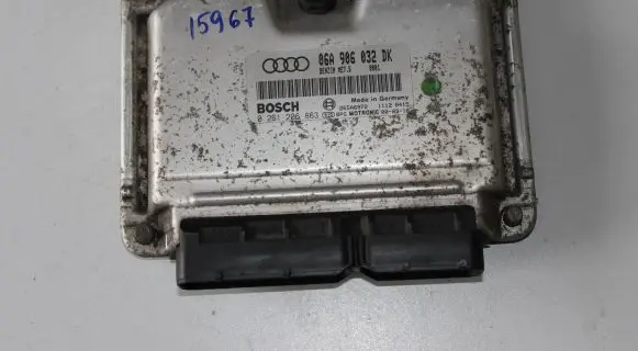 Audi A3 S3 8L Engine control unit/module ECU 06A906032DK 26SA6972 0261206863