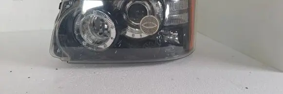 Land Rover Range Rover Sport L320 Headlight/headlamp CH3213W030AA