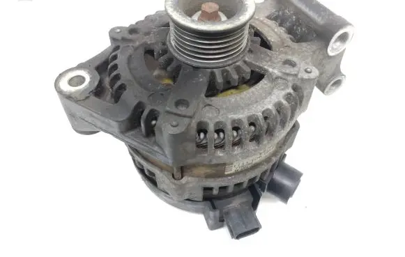 Volvo C30 Generator/alternator 3M5T10300KB