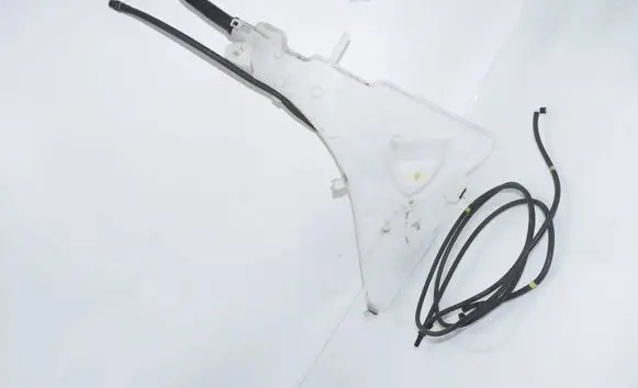 BMW X6M F86 Windshield washer fluid reservoir/tank 7292425 7377163 61667377163