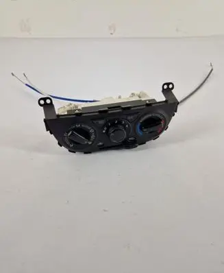 Suzuki Celerio Climate control unit 