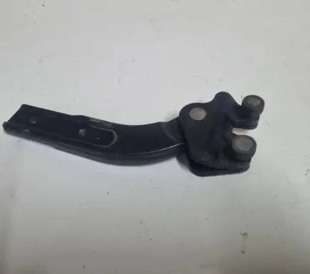 Mercedes-Benz Vito Viano W639 Sliding door middle roller runner A6397630147 ZGS00504W46