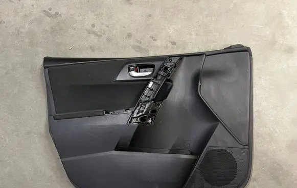 Toyota Auris E180 Sliding door card 