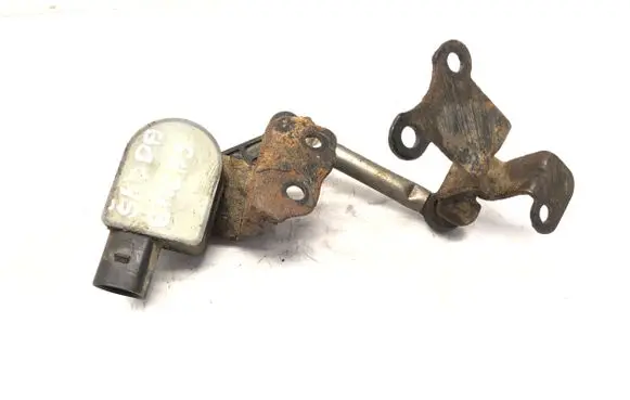 Skoda Superb B6 (3T) Rear air suspension level height sensor 1T0907503 6PM00877900 04200H2