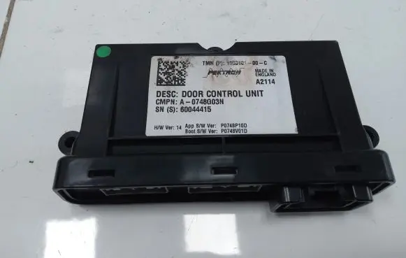 Tesla Model S Door control unit/module 100310100