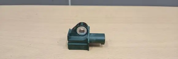Mercedes-Benz C W204 Airbag deployment crash/impact sensor A1729056000 5WK44192