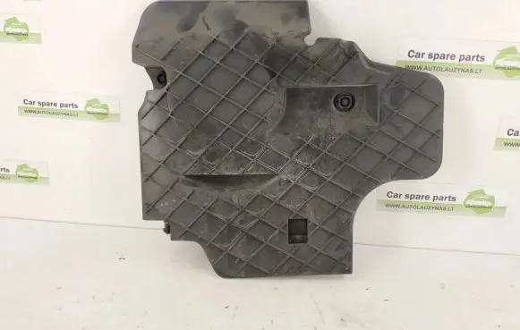 Mercedes-Benz C W204 Engine cover (trim) 6510100075 6510100175