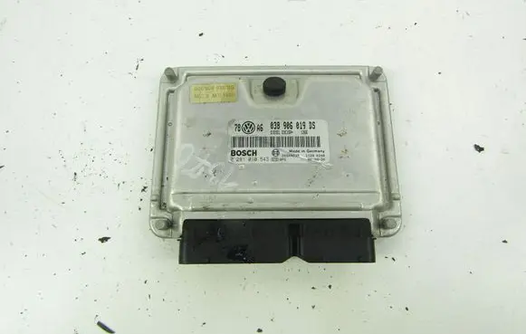 Volkswagen PASSAT B5.5 Engine control unit/module ECU 038906019DS