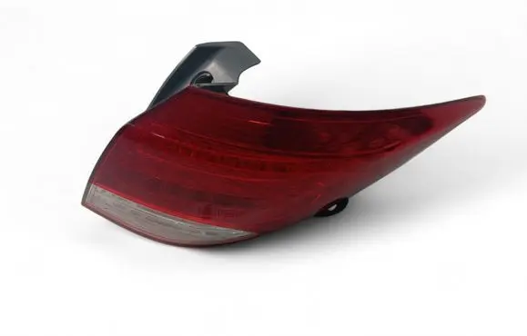 Hyundai i40 Tailgate rear/tail lights 924023Z000