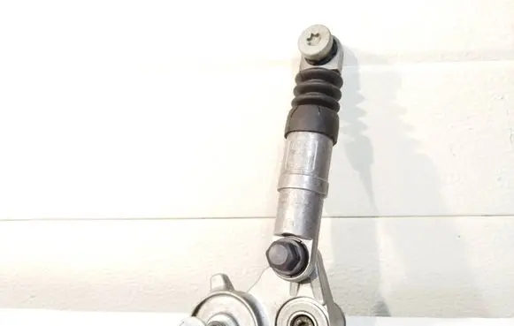Chrysler PT Cruiser Generator/alternator belt tensioner F2332332100 2240818 A6642000270