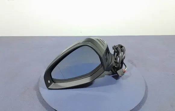 Audi A5 8T 8F Front door electric wing mirror 