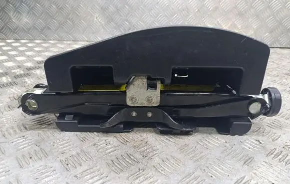 Audi A5 8T 8F Holder (bracket) 