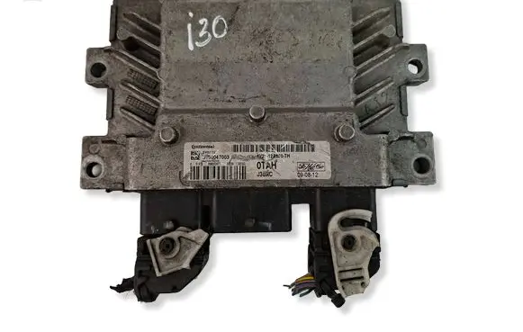 Ford Fiesta Engine control unit/module 8V2112A650TH