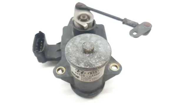 KIA Ceed Intake manifold valve actuator/motor 283202A400 6L130000