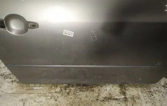 Mazda 3 I Front door trim (molding) 