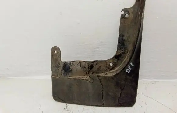 Skoda Roomster (5J) Front mudguard 5J0821174