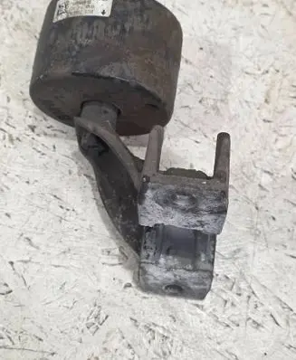 BMW 5 G30 G31 G38 Sway bar bush bracket, rear 6861488 10709170359