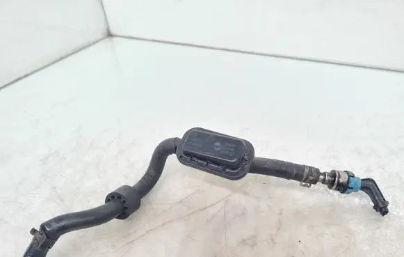 Skoda Octavia Mk3 (5E) Fuel line/pipe/hose 5Q0127242