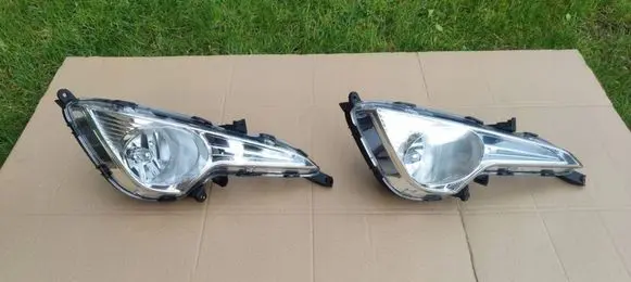 Hyundai i40 Front fog light 922023Z000