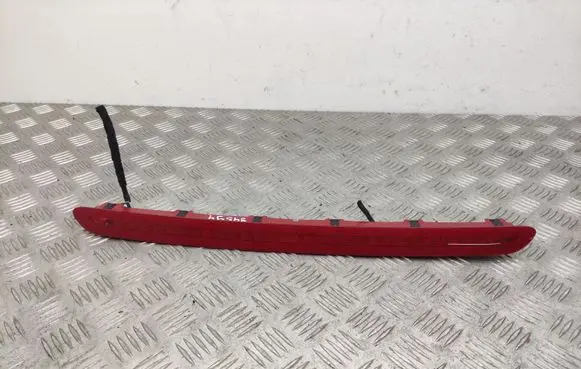 Volkswagen PASSAT B8 Third/center stoplight 3G9945087A