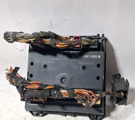 Volkswagen Polo Comfort/convenience module 6Q1937049D