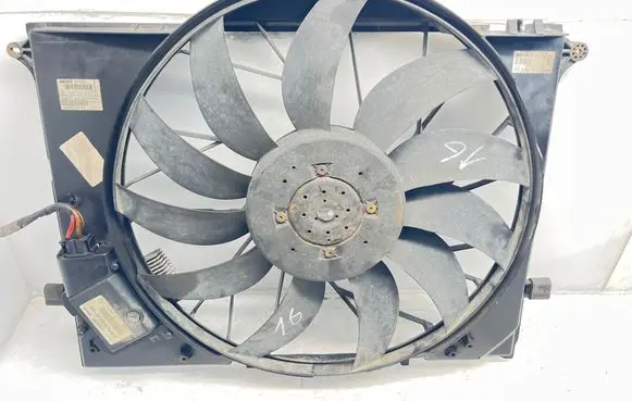 Mercedes-Benz S W220 Electric radiator cooling fan A2205000293