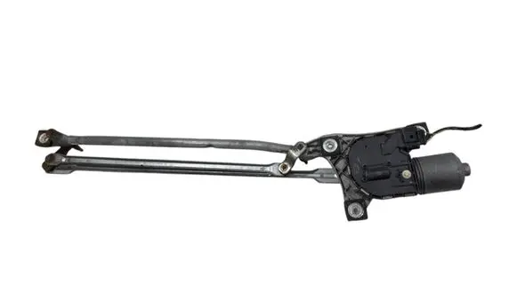Volvo V50 Front wiper linkage and motor 30699344 0390241924