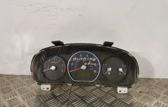 Hyundai Santa Fe Speedometer (instrument cluster) 940012B331
