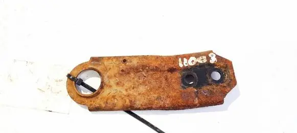 Opel Zafira A Radiator mount bracket 