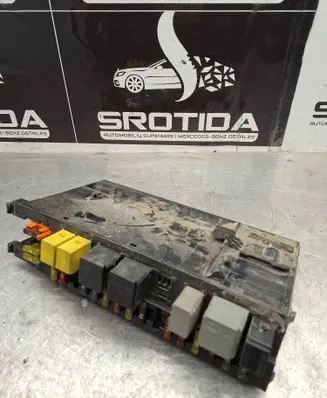 Mercedes-Benz E W211 Fuse module 2115455301 5DK00804727