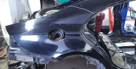 Mercedes-Benz CLS C219 Rear quarter panel 
