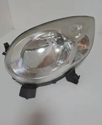 Citroen C1 Headlight/headlamp 811500H050