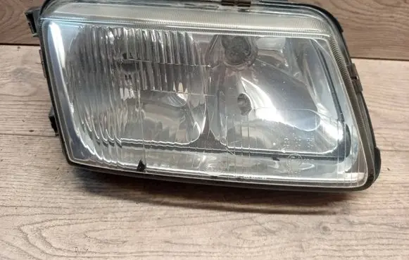Audi A3 S3 8P Headlight/headlamp 96303600