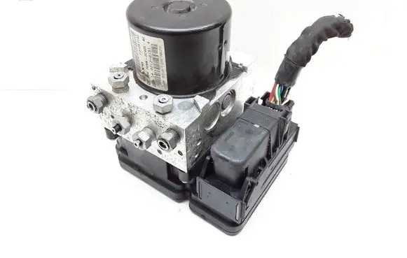 Volvo V70 ABS Pump 31261142