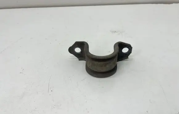 BMW 5 F10 F11 Sway bar bush bracket, front 6796971 23310110