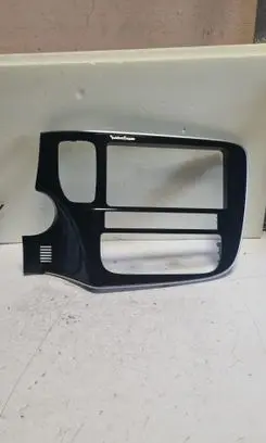 Mitsubishi Outlander Radio/GPS head unit trim 8002B