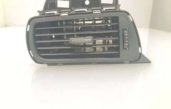 Audi A6 S6 C7 4G Dashboard side air vent grill/cover trim 4G1820901 9025700 00257007