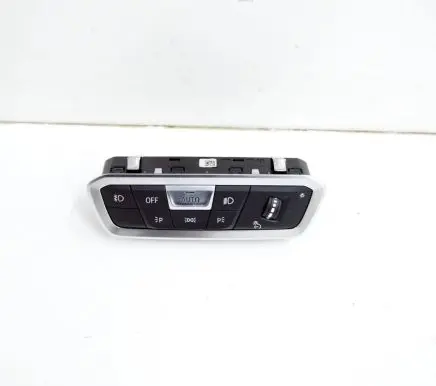 BMW X5 G05 Light switch 9471935 E118199409