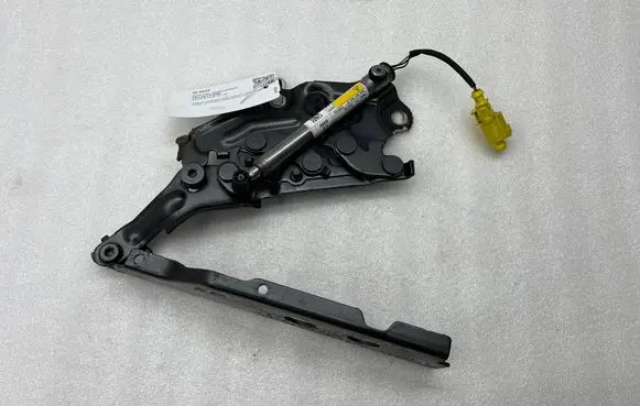 Audi A6 S6 C8 4K Engine bonnet/hood hinges 4K0823823B 4K0823302A