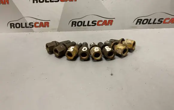 Peugeot 5008 Nuts/bolts 
