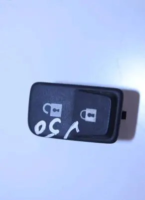 Volvo V50 Central locking switch button 0565832